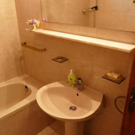 Kim- Two Bedroom With Terrace And Sea View